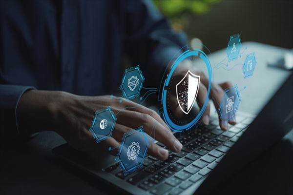 Cyberresilienz am Endpoint - Security Management für verteilte und isolierte Systeme